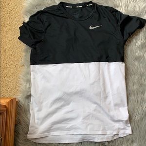 Dri-fit Nike t-shirt.